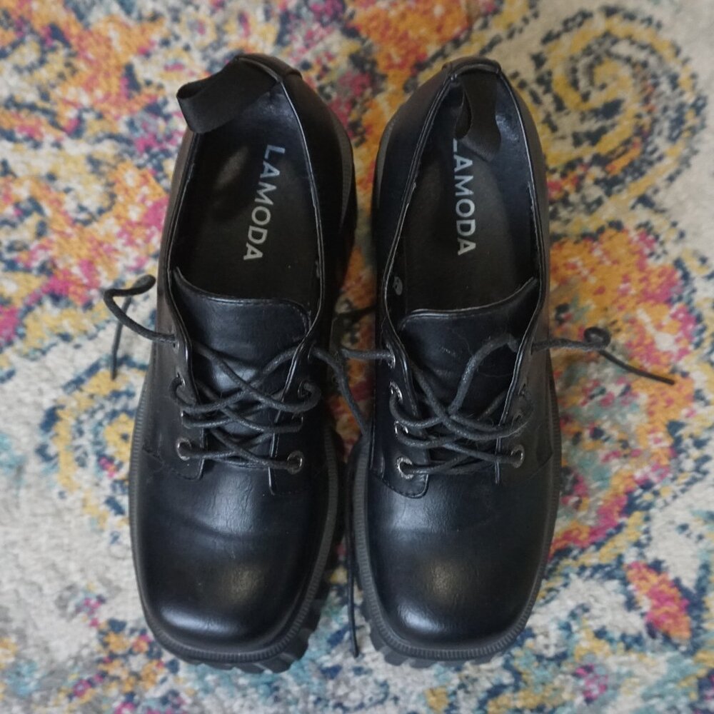 LAMODA Size 8 Black Wedge Platform Shoe